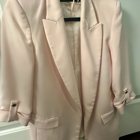 Zara Elegant Pink Women's Blazer - never worn. Beautiful. - Picture 4 of 6
